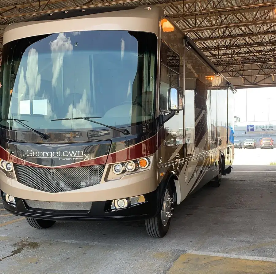 Class A motorhome, flat front with no section above the driver
